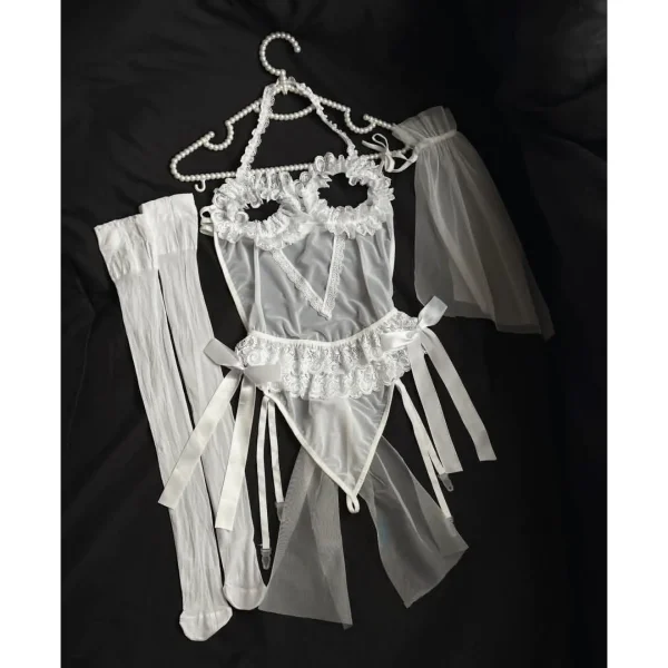 کاستوم یا لباس خواب عروس سینه باز Delwin کد 162